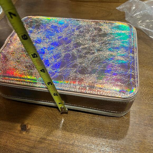 Nordstrom Jewelry Travel Case Metallic Rings, Necklaces, and Accessories - Picture 7 of 8